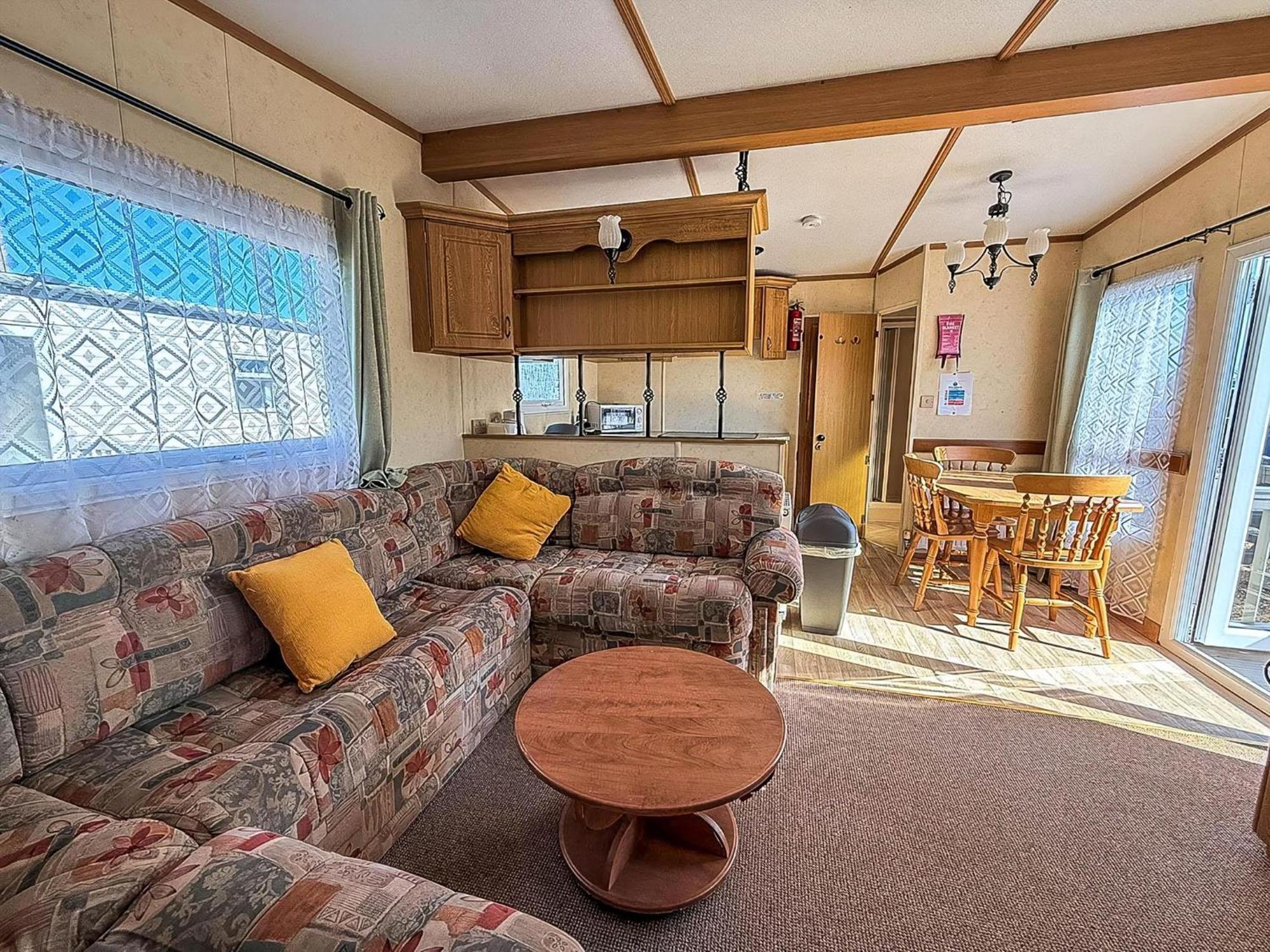 6 Berth Caravan By The Beach In Hunstanton In Norfolk, Pets Welcome Ref 13009L 외부 사진